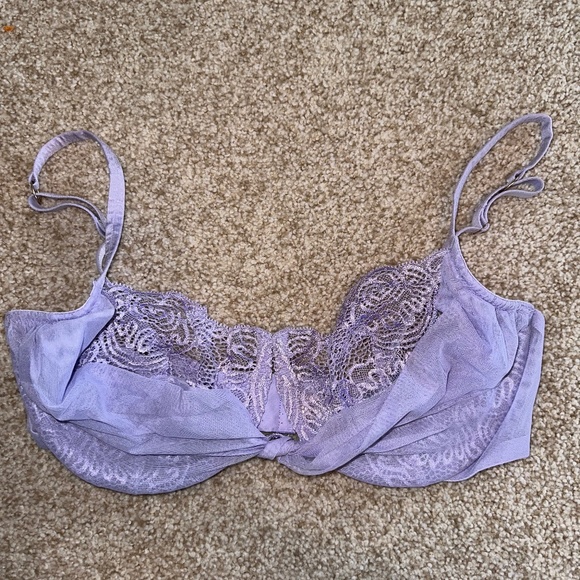 Victoria's Secret VS Very Sexy Push-up Without padding bra 38C - Picture 1 of 3